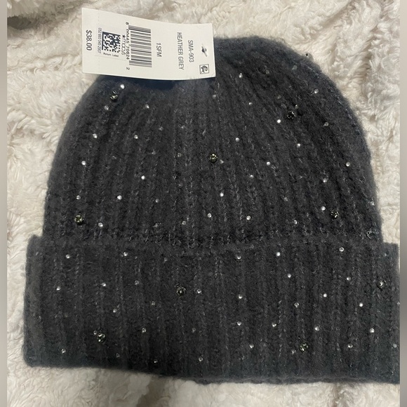 NWT steve madden winter hat with gems - Picture 4 of 5